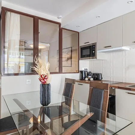 Superbe Appartement 4 Couchages Juan Les Pins - 200M Des Plages * Антиб
